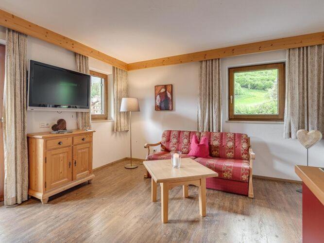 Holiday Flat With Wellness Area At The Fuegenerhof Buitenkant foto