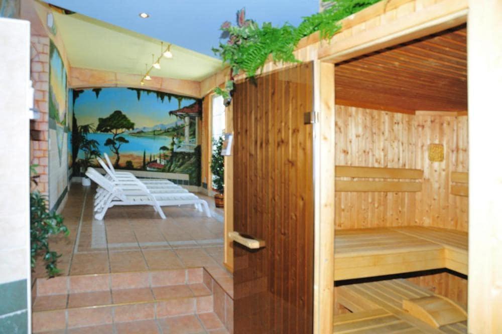 Holiday Flat With Wellness Area At The Fuegenerhof Buitenkant foto